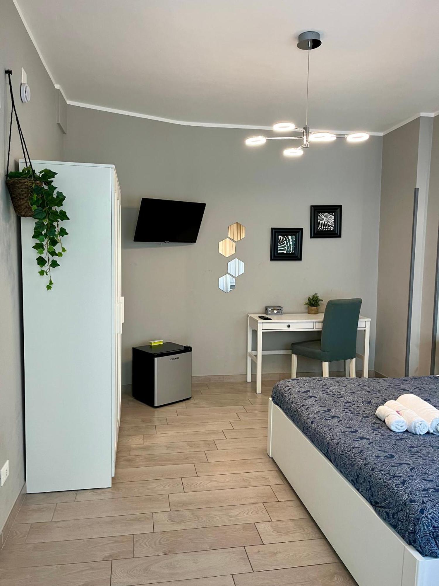 Pretty Tiburtina Room Rzym Zewnętrze zdjęcie