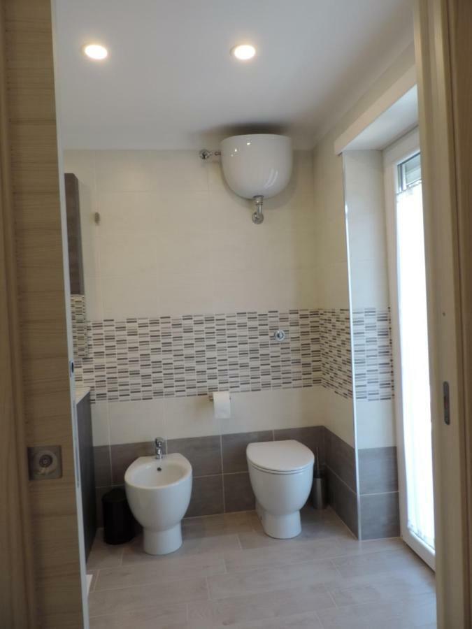 Pretty Tiburtina Room Rzym Zewnętrze zdjęcie